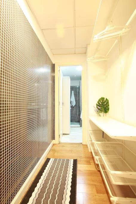 Nuevo Estudio Centro Sevilla. Ac/wifi Castellar 56 Appartement