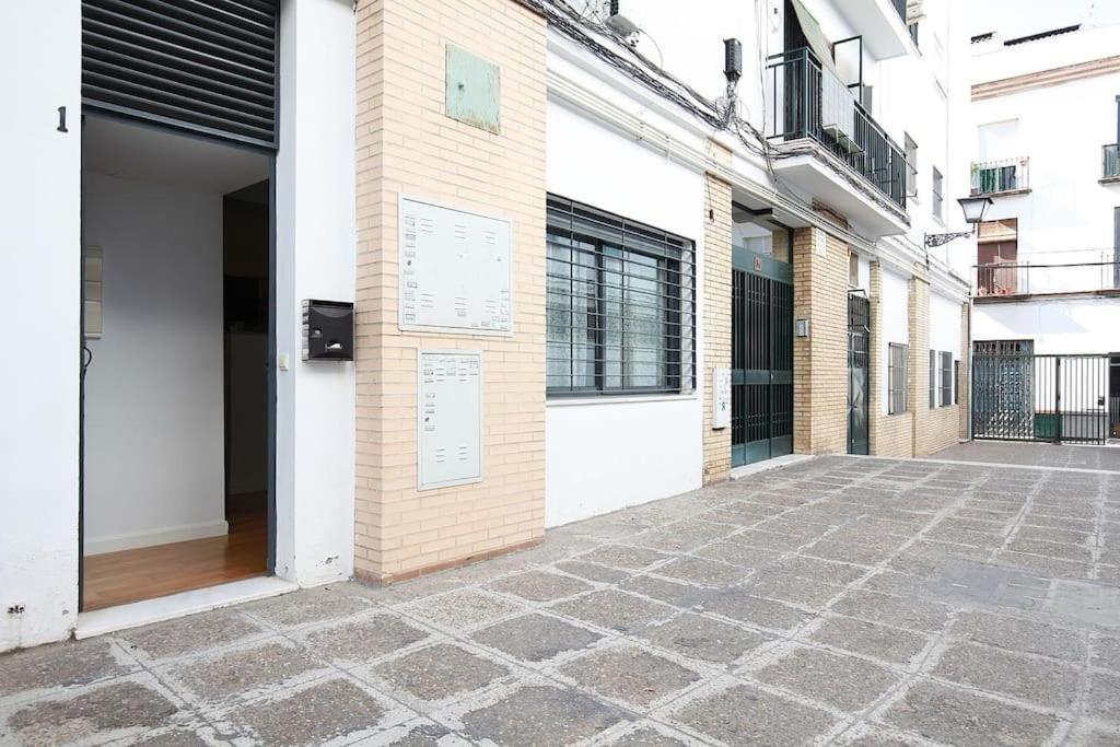 Nuevo Estudio Centro Sevilla. Ac/wifi Castellar 56 *